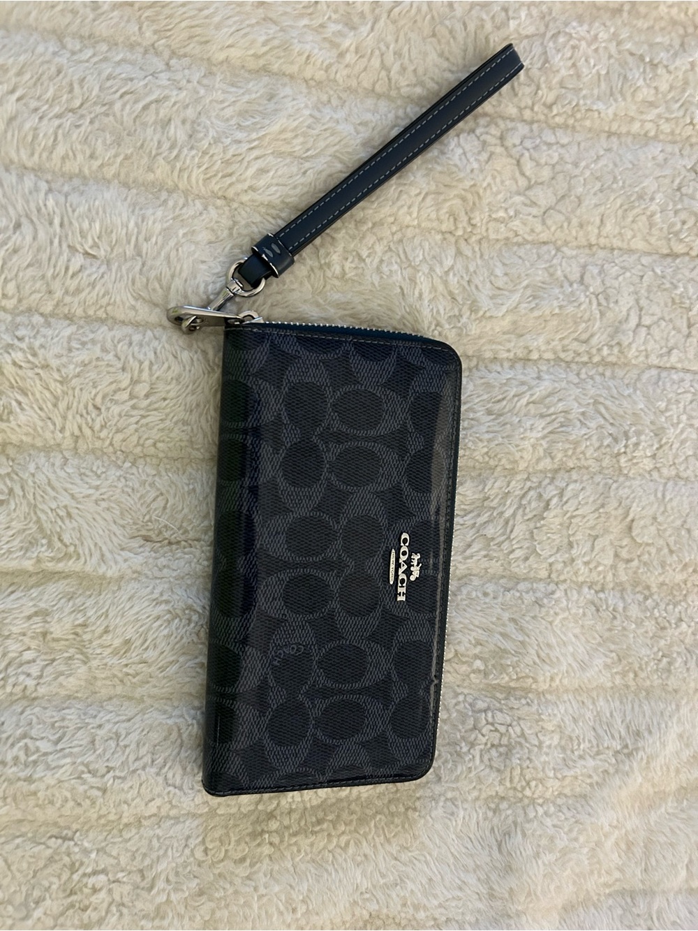 Coach Signature Zip Wristlet Clutch